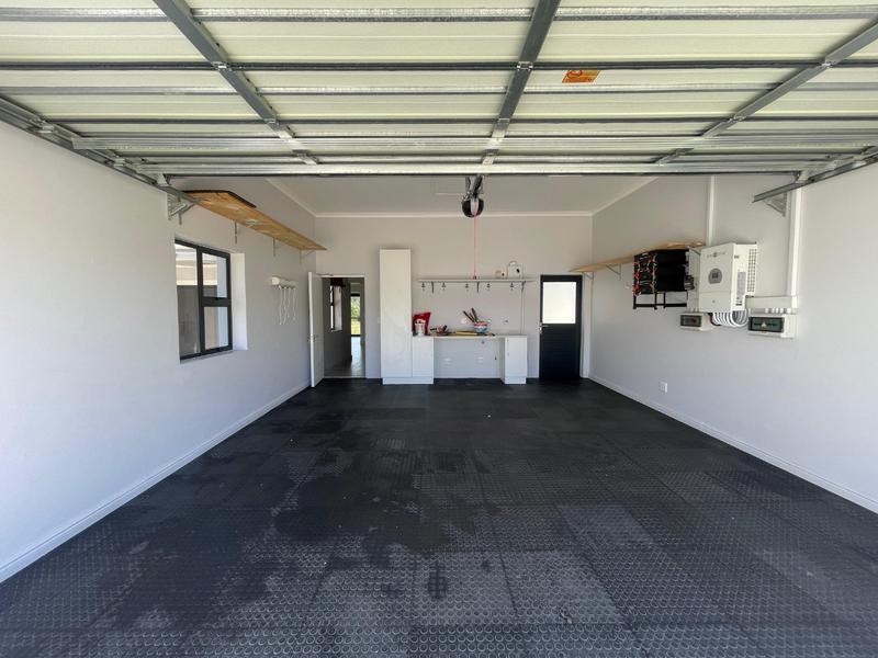 To Let 2 Bedroom Property for Rent in Keurbooms Western Cape